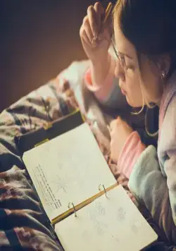 Как быть нормальным? (2023) через торрент скачать Как быть нормальным? (2023) фильм через торрент скачать