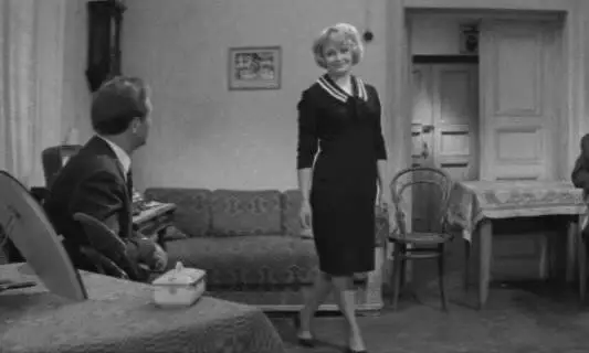 Старшая сестра (1966) через торрент бесплатно Старшая сестра (1966) фильм через торрент бесплатно