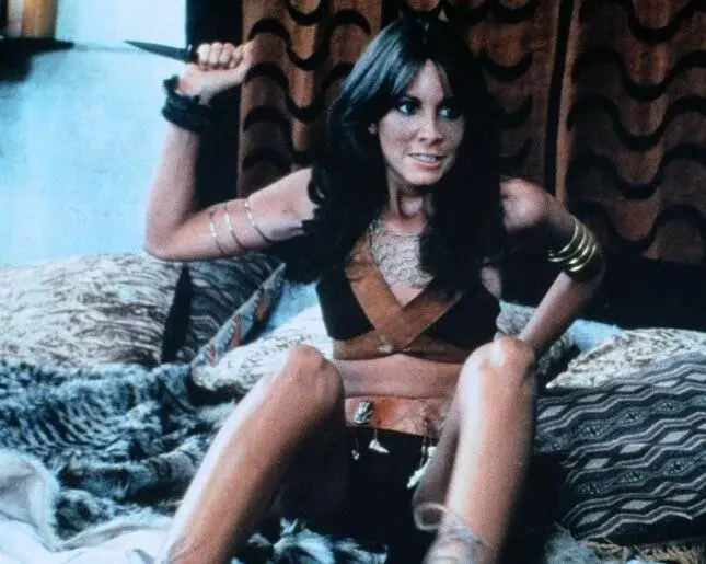 Пленники затерянной вселенной (1983) через торрент бесплатно Пленники затерянной вселенной (1983) фильм через торрент бесплатно