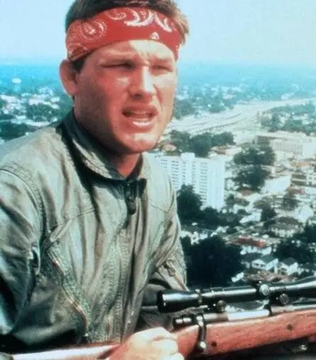 Башня смерти (1975) через торрент бесплатно Башня смерти (1975) фильм через торрент бесплатно