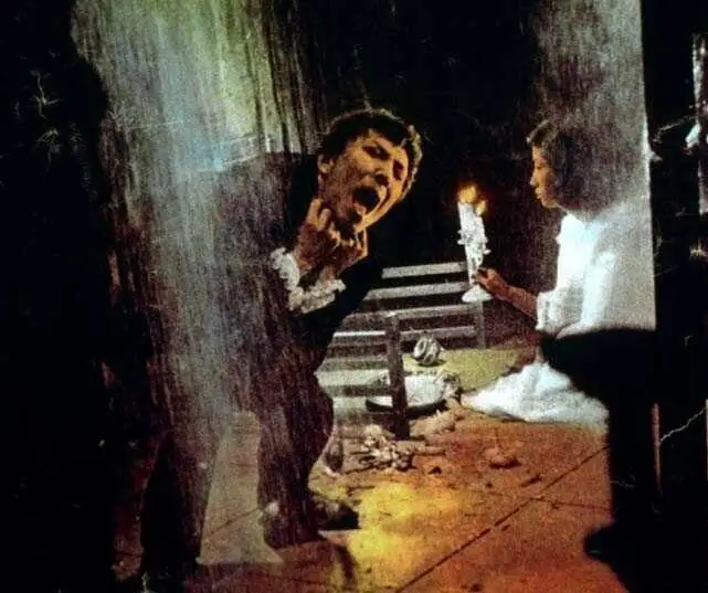 Тайна горбуна (1965) через торрент бесплатно Тайна горбуна (1965) фильм через торрент бесплатно