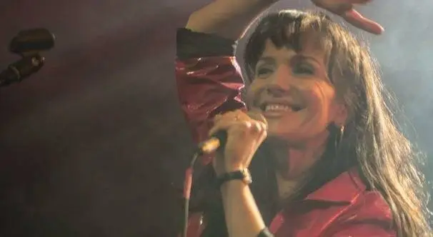 Джильда (2016) через торрент скачать Джильда (2016) фильм через торрент скачать