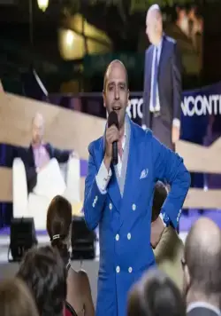 Солнце льёт, как из ведра (2013) через торрент скачать Солнце льёт, как из ведра (2013) фильм через торрент скачать