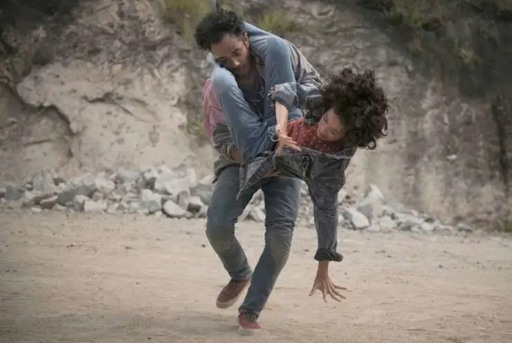 Я мщу, остальные платят наличными (2021) через торрент скачать Я мщу, остальные платят наличными (2021) фильм через торрент скачать