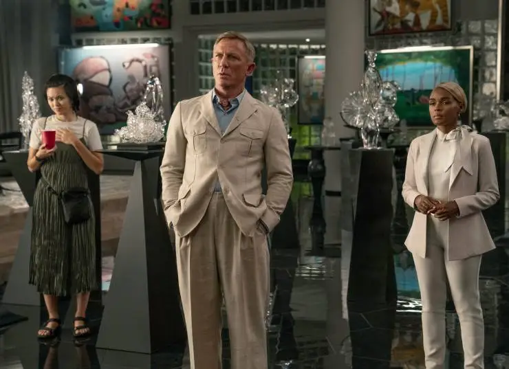 Достать ножи: Стеклянная луковица (2022) через торрент бесплатно Достать ножи: Стеклянная луковица (2022) фильм через торрент бесплатно