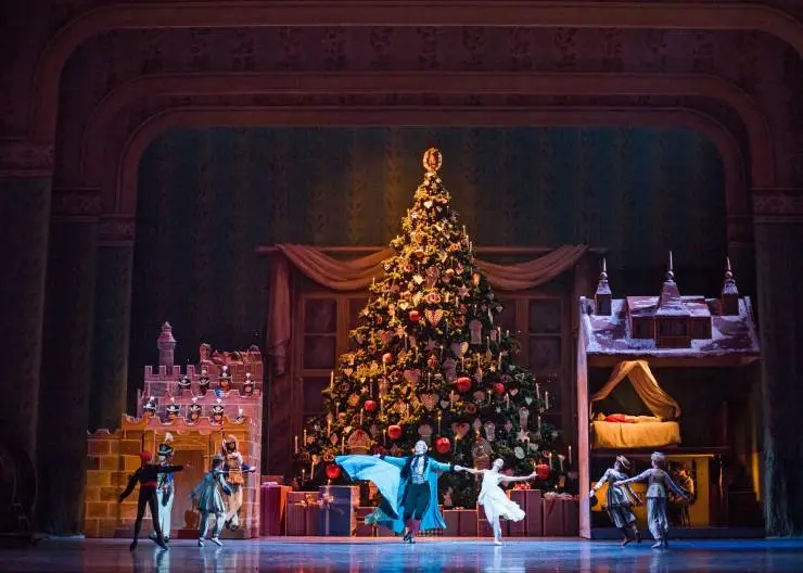 Щелкунчик (2021) через торрент скачать Щелкунчик (2021) фильм через торрент скачать