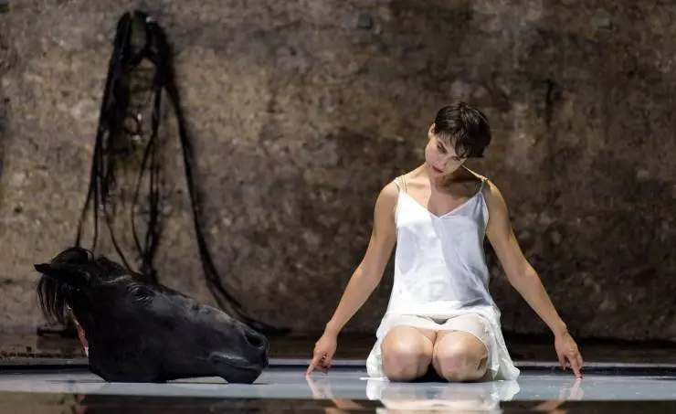 Саломея (2019) через торрент скачать Саломея (2019) фильм через торрент скачать