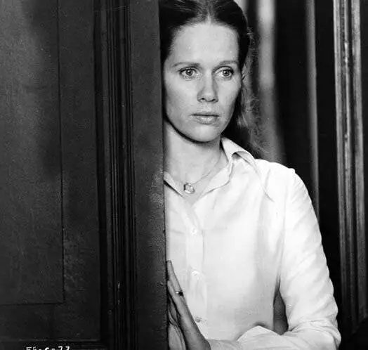 Лицом к лицу (1976) через торрент бесплатно Лицом к лицу (1976) фильм через торрент бесплатно