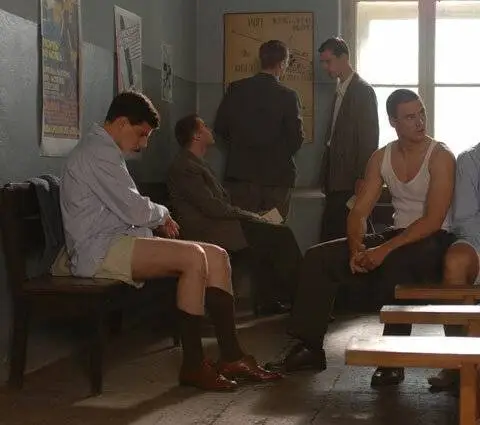 Завтра идём в кино (2007) через торрент скачать Завтра идём в кино (2007) фильм через торрент скачать