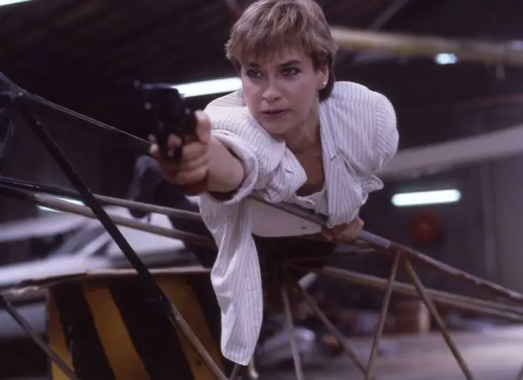 Над законом 2. Ярость блондинки (1989) через торрент скачать Над законом 2. Ярость блондинки (1989) фильм через торрент скачать