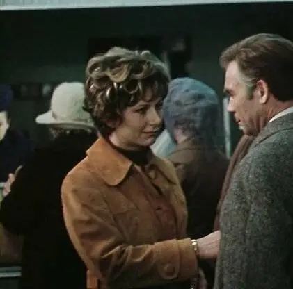 Вылет задерживается (1974) через торрент бесплатно Вылет задерживается (1974) фильм через торрент бесплатно