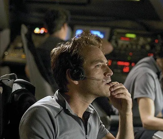 Экспедиция в преисподнюю (2005) через торрент скачать Экспедиция в преисподнюю (2005) фильм через торрент скачать