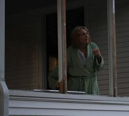 Лужайка (2011) через торрент бесплатно Лужайка (2011) фильм через торрент бесплатно