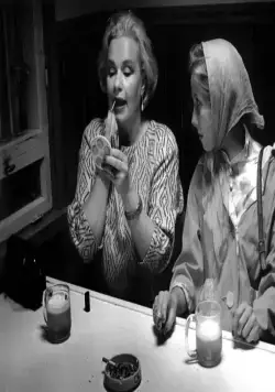 Береги свою косынку, Татьяна (1993) через торрент бесплатно Береги свою косынку, Татьяна (1993) фильм через торрент бесплатно