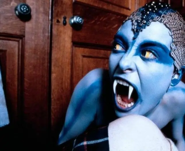 Логово белого червя (1988) в хорошем качестве через торрент Логово белого червя (1988) фильм в хорошем качестве через торрент