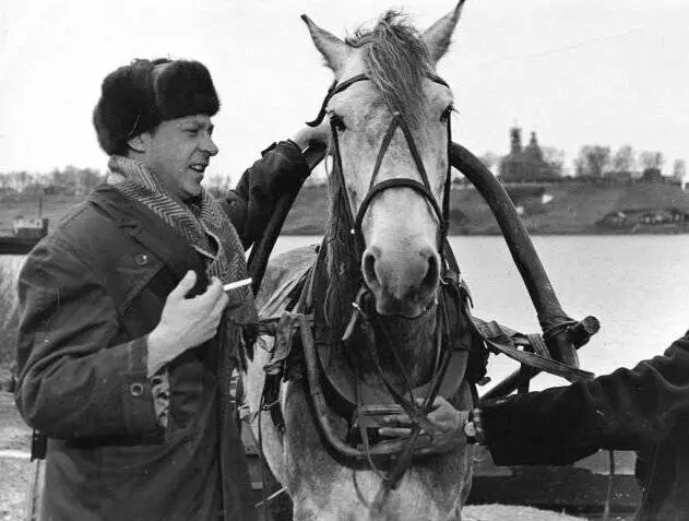 Только три ночи (1969) через торрент скачать Только три ночи (1969) фильм через торрент скачать