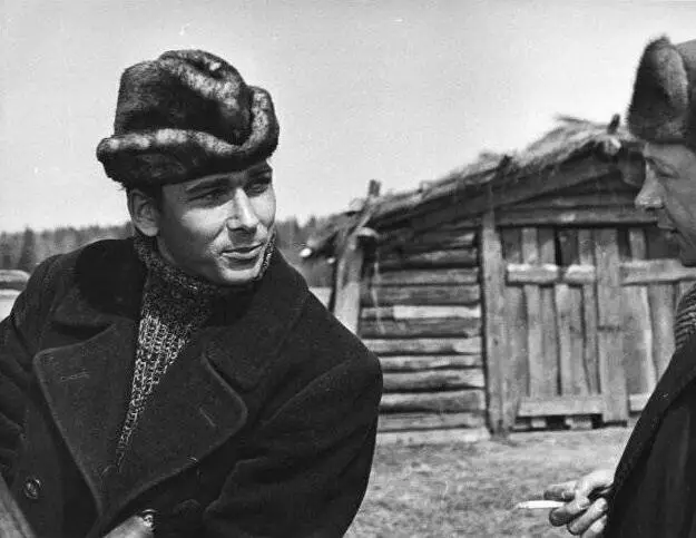 Только три ночи (1969) через торрент бесплатно Только три ночи (1969) фильм через торрент бесплатно