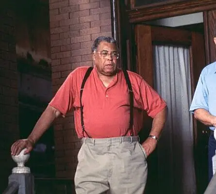 Семейное дело (1996) через торрент бесплатно Семейное дело (1996) фильм через торрент бесплатно