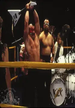 Удар туловищем (1986) в хорошем качестве через торрент Удар туловищем (1986) фильм в хорошем качестве через торрент