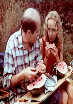 Убегающий август (1989) через торрент бесплатно Убегающий август (1989) фильм через торрент бесплатно