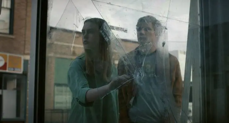 Красный разбойник (2015) через торрент скачать Красный разбойник (2015) фильм через торрент скачать