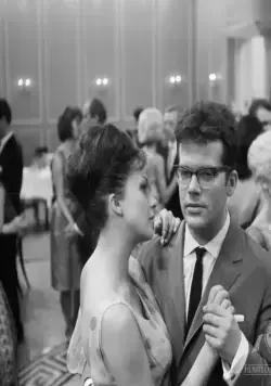 Девушка из банка (1963) через торрент скачать Девушка из банка (1963) фильм через торрент скачать