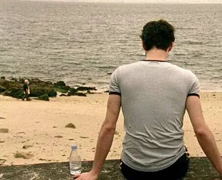 Рядом с Лео (2002) через торрент скачать Рядом с Лео (2002) фильм через торрент скачать