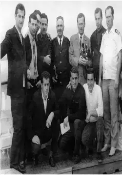 Орэра, полный вперед! (1970) через торрент скачать Орэра, полный вперед! (1970) фильм через торрент скачать