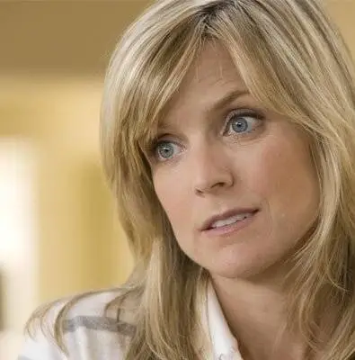 Война женских клубов (2009) через торрент скачать Война женских клубов (2009) фильм через торрент скачать