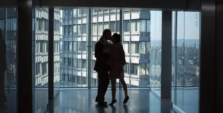 Город под тобой (2010) в хорошем качестве через торрент Город под тобой (2010) фильм в хорошем качестве через торрент