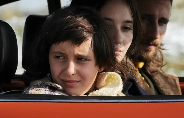 Моя королева Каро (2009) через торрент бесплатно Моя королева Каро (2009) фильм через торрент бесплатно