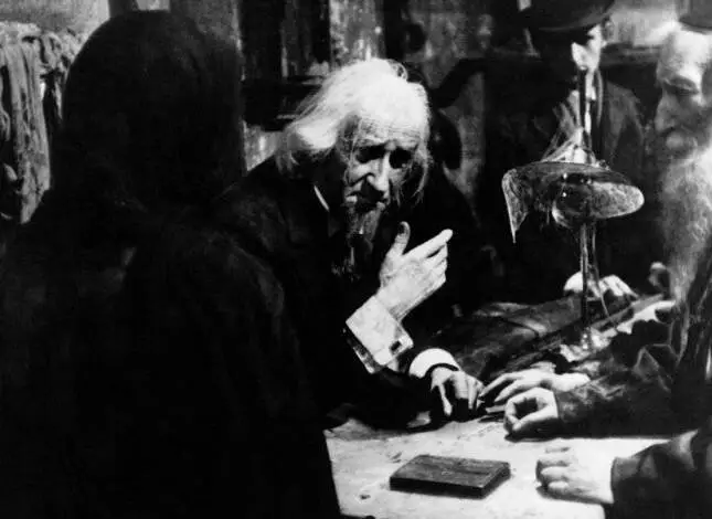 Санаторий «Под клепсидрой» (1973) через торрент бесплатно Санаторий «Под клепсидрой» (1973) фильм через торрент бесплатно