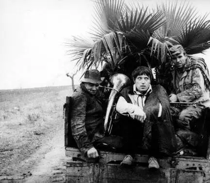 Праздник в ботаническом саду (1969) через торрент бесплатно Праздник в ботаническом саду (1969) фильм через торрент бесплатно