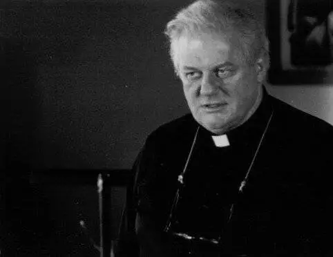 Убийства по чёткам (1987) через торрент бесплатно Убийства по чёткам (1987) фильм через торрент бесплатно