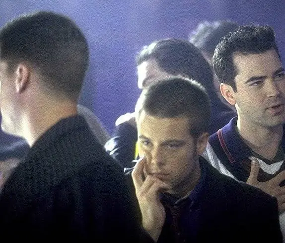 Обнаженные тела (1999) через торрент бесплатно Обнаженные тела (1999) фильм через торрент бесплатно