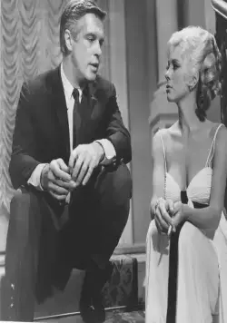 Карточный домик (1968) через торрент бесплатно Карточный домик (1968) фильм через торрент бесплатно