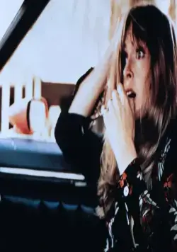 Страх отпирает двери (1972) через торрент бесплатно Страх отпирает двери (1972) фильм через торрент бесплатно