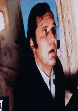 Страх отпирает двери (1972) через торрент скачать Страх отпирает двери (1972) фильм через торрент скачать