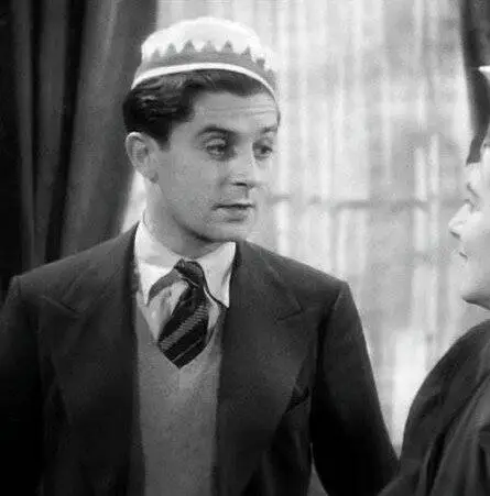 Молодой и невинный (1937) в хорошем качестве через торрент Молодой и невинный (1937) фильм в хорошем качестве через торрент