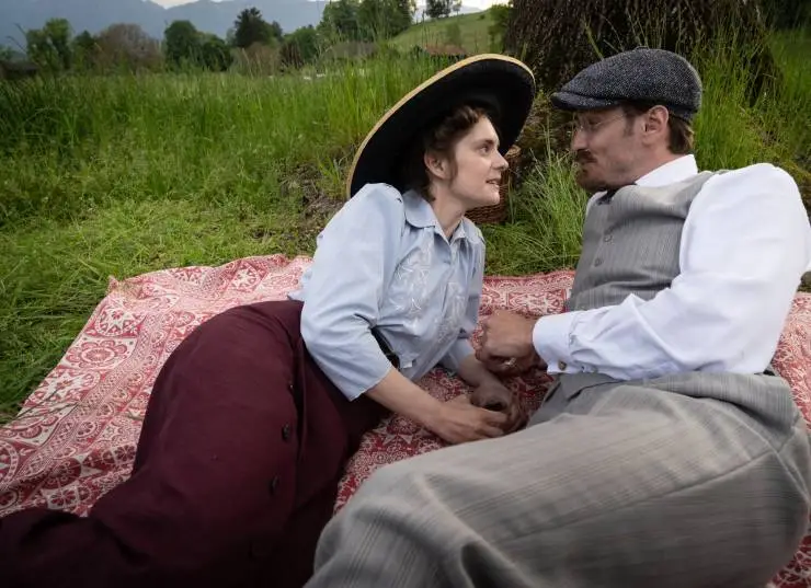 Кандинский и его муза (2024) через торрент скачать Кандинский и его муза (2024) фильм через торрент скачать