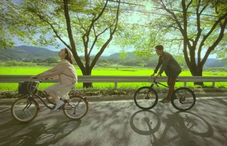 Бесконтактное общение (2020) через торрент бесплатно Бесконтактное общение (2020) фильм через торрент бесплатно