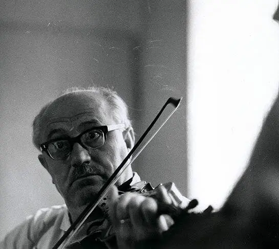 Интимное освещение (1965) в хорошем качестве через торрент Интимное освещение (1965) фильм в хорошем качестве через торрент