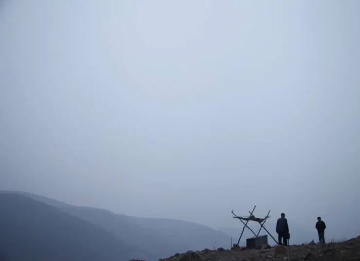 Гроб в горах (2014) через торрент скачать Гроб в горах (2014) фильм через торрент скачать