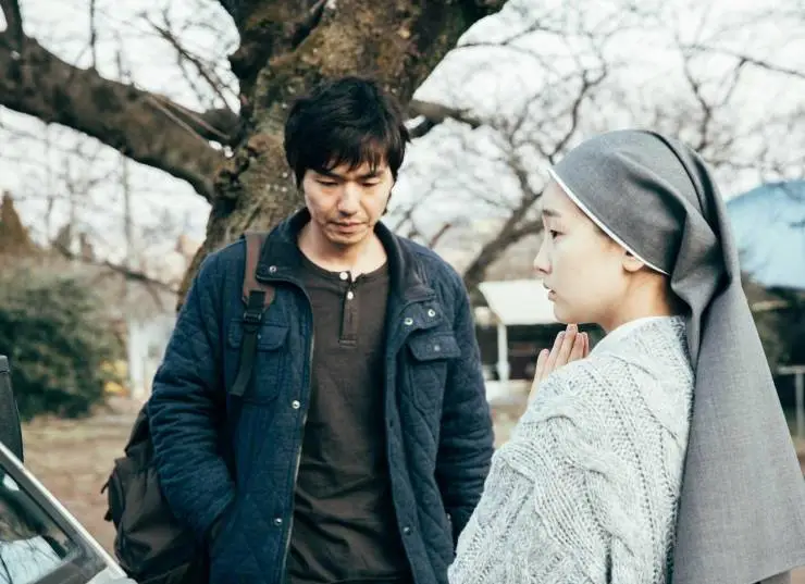 Заснеженные тропинки (2015) через торрент бесплатно Заснеженные тропинки (2015) фильм через торрент бесплатно