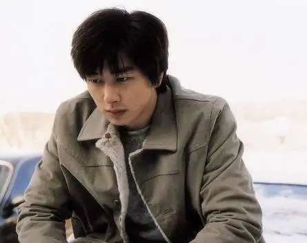 Зелёное кресло (2005) через торрент скачать Зелёное кресло (2005) фильм через торрент скачать