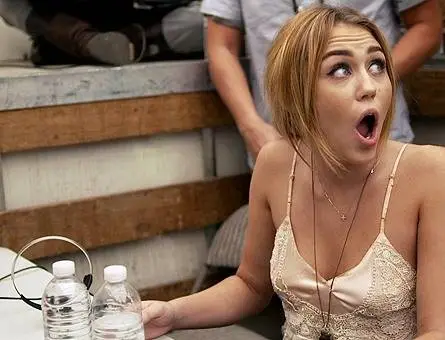 Подстава MTV (2003) через торрент бесплатно Подстава MTV (2003) сериал через торрент бесплатно