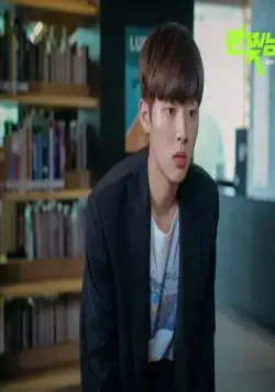 Парень из комиксов (2020) через торрент скачать Парень из комиксов (2020) сериал через торрент скачать