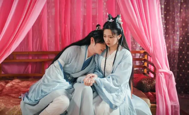 Единственная, кого ты не видел (2022) через торрент скачать Единственная, кого ты не видел (2022) сериал через торрент скачать