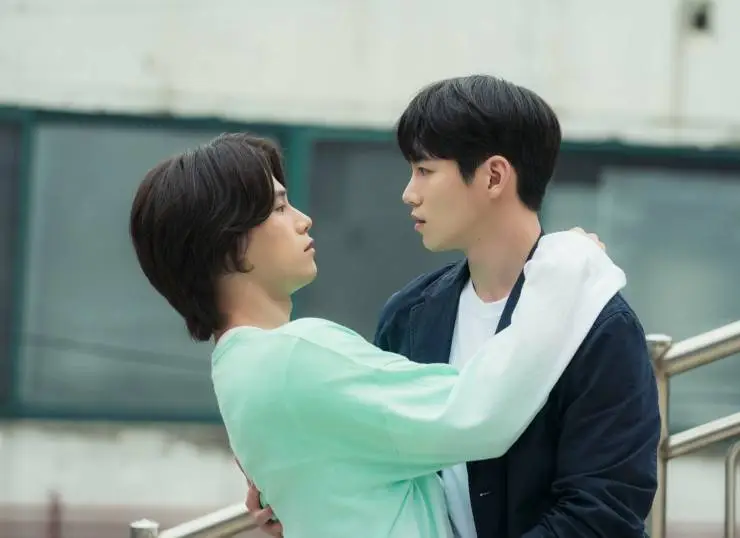 Ресторан «Флорида» (2021) через торрент бесплатно Ресторан «Флорида» (2021) сериал через торрент бесплатно