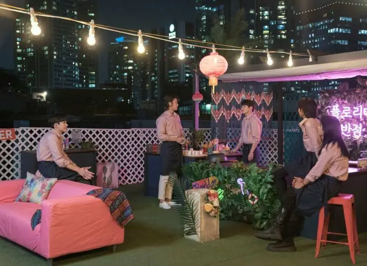 Ресторан «Флорида» (2021) в хорошем качестве через торрент Ресторан «Флорида» (2021) сериал в хорошем качестве через торрент